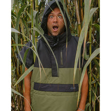 Load image into Gallery viewer, Yosemite Apex Poncho
