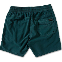 Load image into Gallery viewer, Center Trunks
