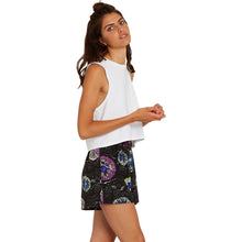 Load image into Gallery viewer, WOMENS CORAL MORPH SHORT
