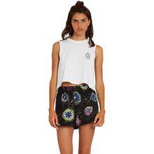 Load image into Gallery viewer, WOMENS CORAL MORPH SHORT
