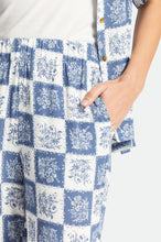 Load image into Gallery viewer, Patchwork Crop Pant - Joe Blue
