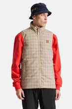 Load image into Gallery viewer, Men&#39;s Cass Puffer Vest
