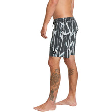 Load image into Gallery viewer, NATURAL BOARDERS TRUNK 17
