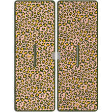 Load image into Gallery viewer, Hot Spots Golf ECO Towel
