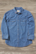Load image into Gallery viewer, Willie Nelson L/S Woven - Worn Denim
