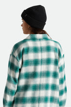 Load image into Gallery viewer, Heist Chunky Beanie - Black
