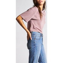 Load image into Gallery viewer, AMANDA S/S CROP TEE - MAUVE
