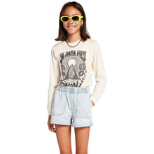 Load image into Gallery viewer, GIRLS SUNDAY STRUT SHORT
