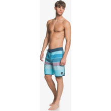 Load image into Gallery viewer, Seasons 19&quot; Beachshorts
