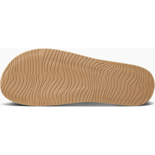 Load image into Gallery viewer, Cushion Scout
