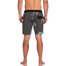 Load image into Gallery viewer, MIGRATION TRUNK 17
