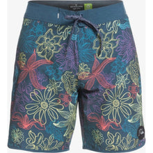 Load image into Gallery viewer, Highline Party Wave 19&quot; Boardshorts
