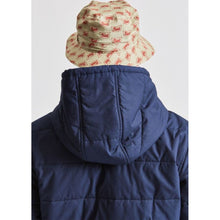Load image into Gallery viewer, STITH BUCKET HAT - VANILLA/CARDINAL
