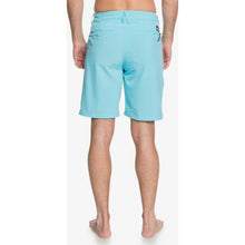 Load image into Gallery viewer, Union 20" Amphibian Boardshorts

