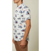 Load image into Gallery viewer, S/S WOVEN ISLAND SKIES
