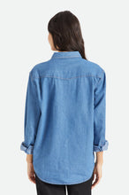 Load image into Gallery viewer, Willie Nelson L/S Woven - Worn Denim
