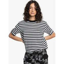 Load image into Gallery viewer, Quiksilver Womens Loose Mid-Sleeve T-Shirt

